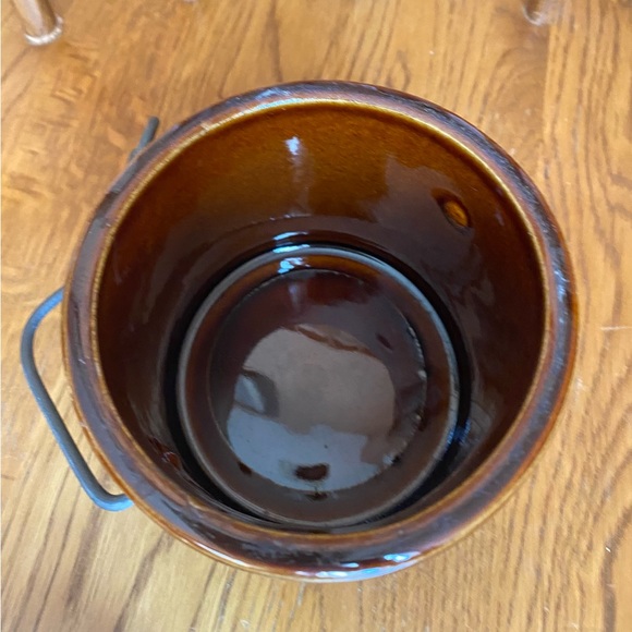 Vintage brown glazed cheese / butter crock 1982 - Picture 9 of 9